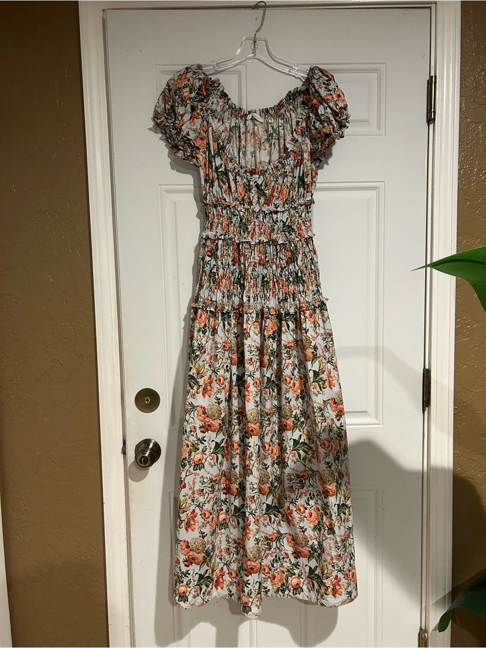 Doen Calico garden gently used size S